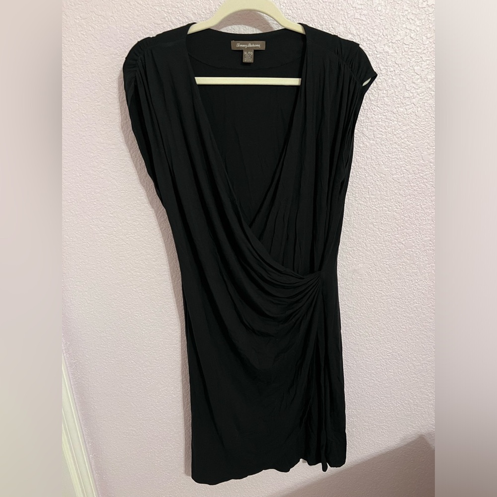 Tommy Bahama Women’s Black Wrap Dress Size XL